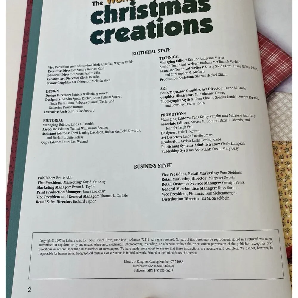 The Wonder-Under Book of Christmas Creations (Hardcover)